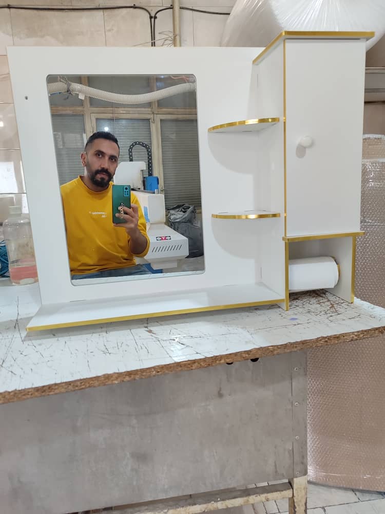 اینه روشویی لبه طلایی