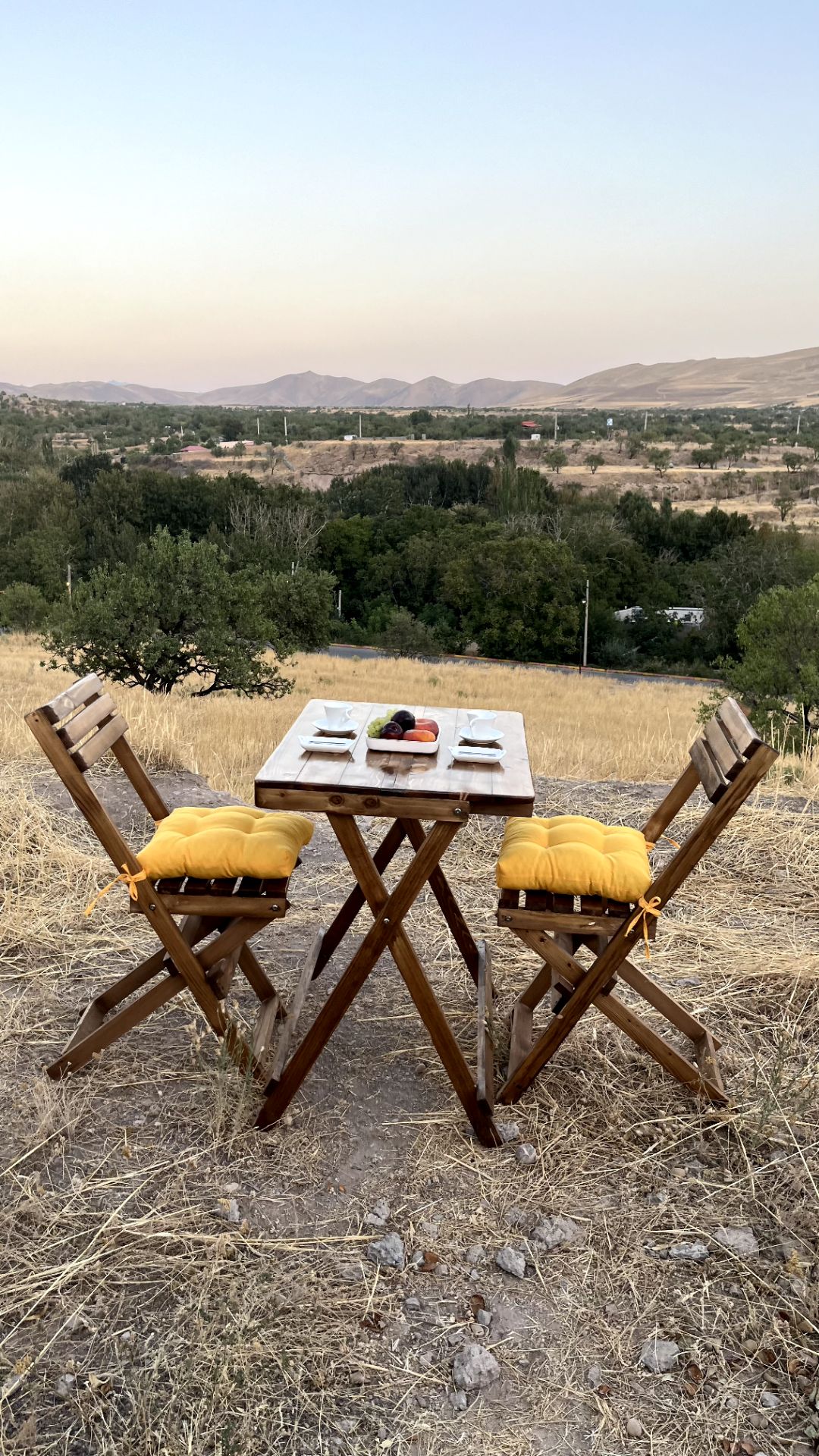 میز و صندلی تاشو ارسال یک هفته ای 